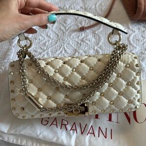 Authentic Valentino rockstud spike purse in ivory